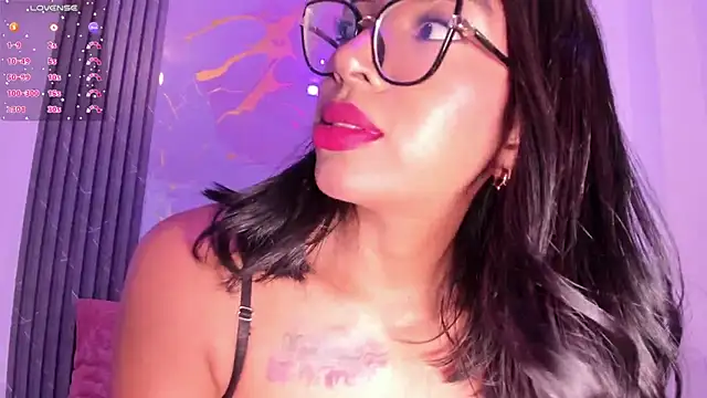 VickyyStone