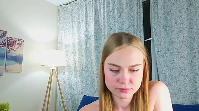 SofiDoki live cam on StripChat