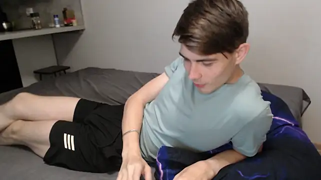 Student_Oliver live cam