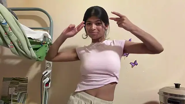 NgaMuszar live cam on StripChat
