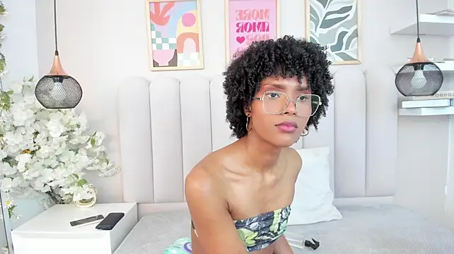 Megan__Hart_