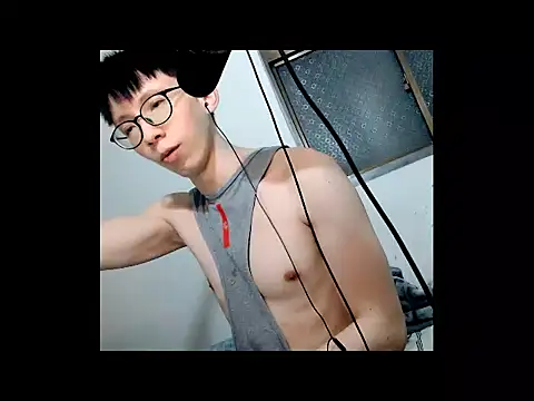 labyrinthos live sex cam