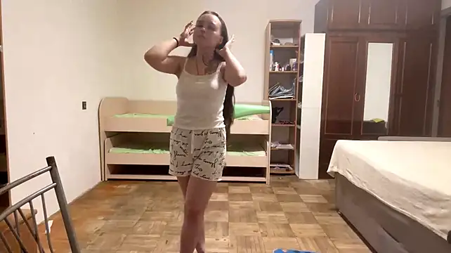 AlaynaSouthmayd live cam on StripChat