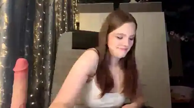 Angelika_Reinik live cam on StripChat