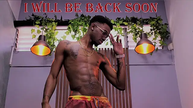 Kofi_exotic_2