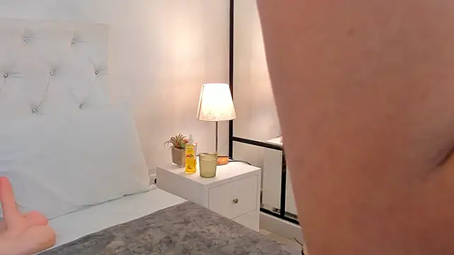 PenelopeOwen live cam on StripChat