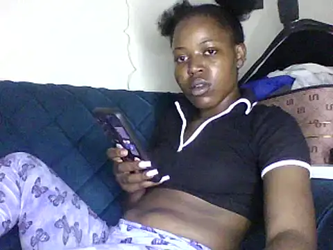 sweetsin06 live cam on StripChat