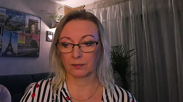 vanessa_chat