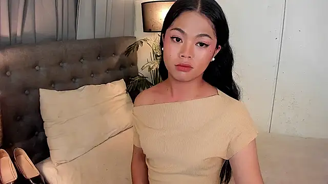AsianHugecockAnna