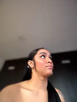 Isabella-Teen