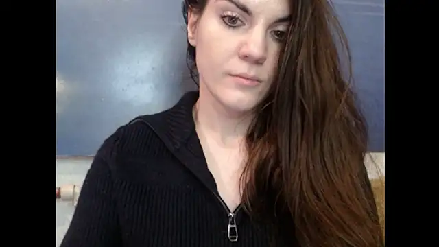 AliceTailor live cam on StripChat