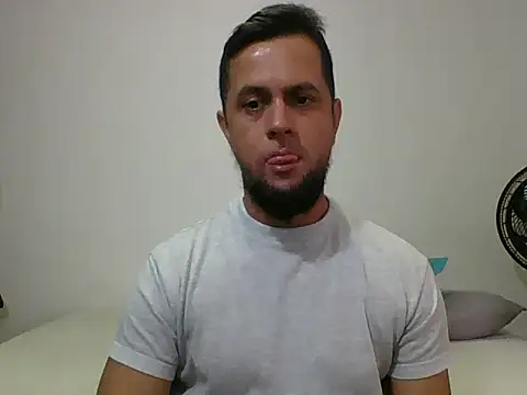 TRIISTAN_KING10