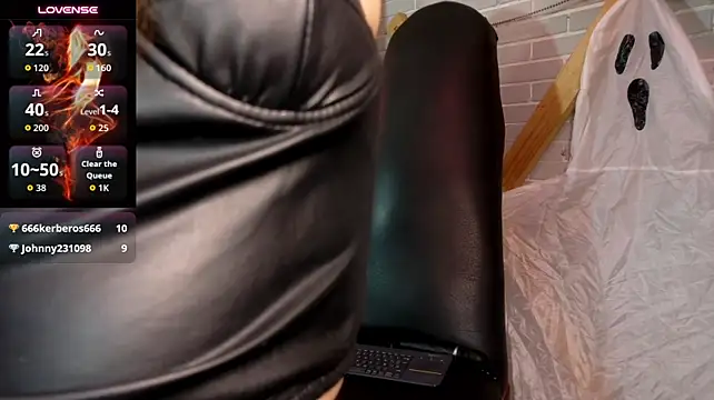 The-Queen-Leila webcam