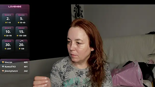 Kira_Adler live cam preview