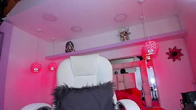 _laaura_