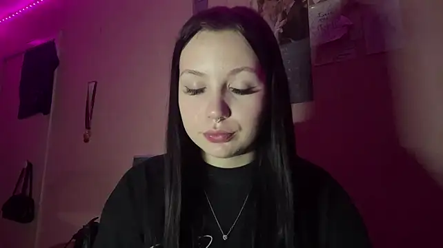 EileenKowalske live cam on StripChat