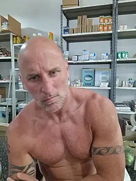 Senor_martin live sex cam