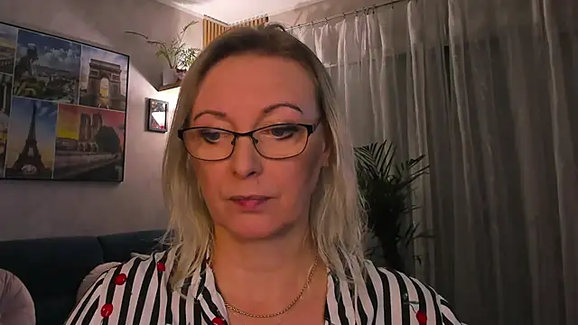 vanessa_chat