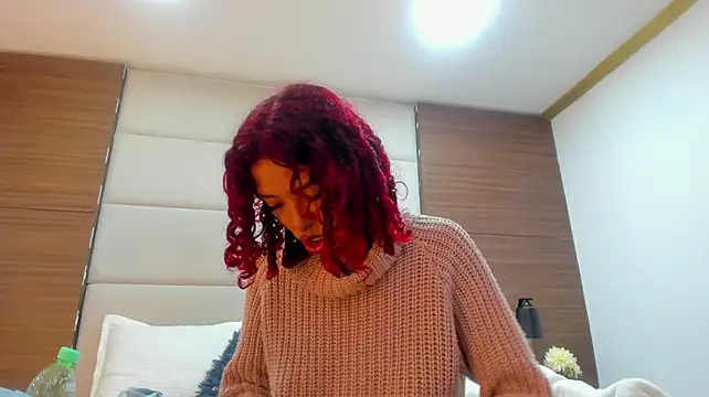 AteneaGreyy live cam on StripChat