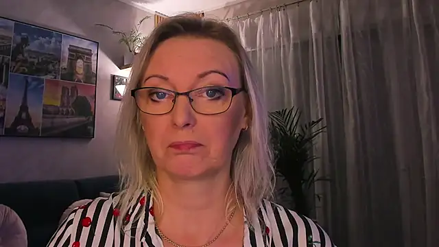 vanessa_chat