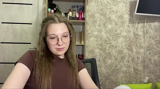 JoanaOrehek live cam on StripChat