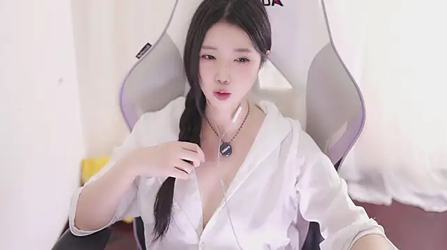kitty_baby77