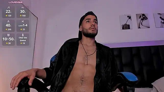 maxpower830 live cam on StripChat