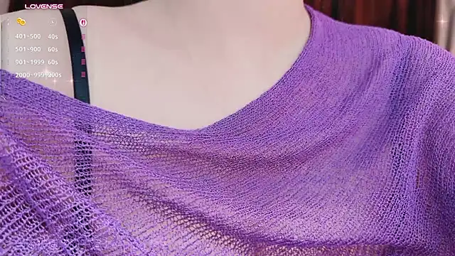 Vaidurya-Yolo live cam on StripChat