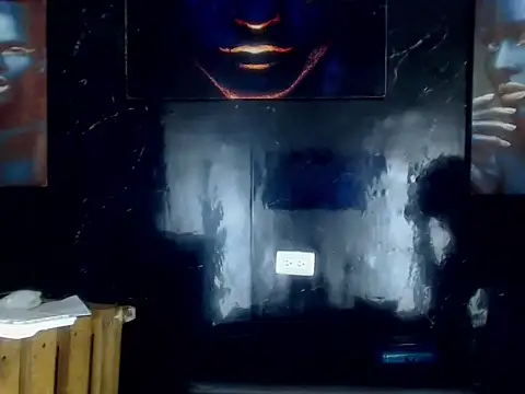 CamAndOfficial live cam preview
