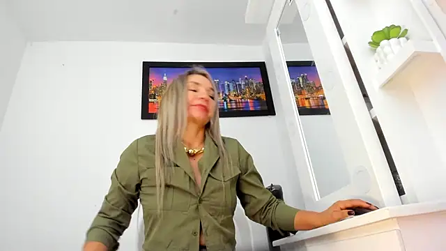 Ms_lunaRose