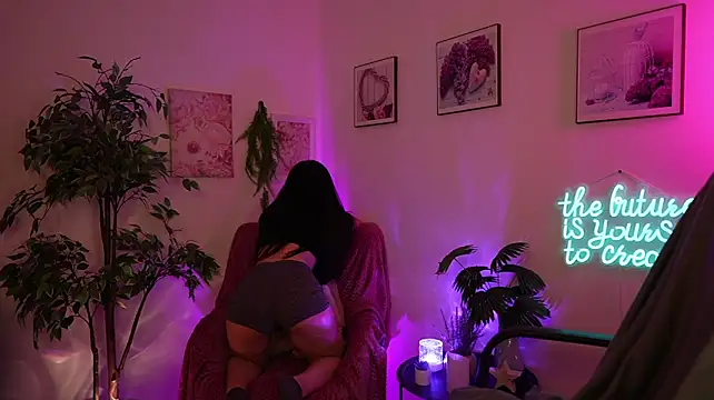 Hanna_Rai live cam on StripChat