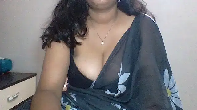 Kannada-Anu-Anu2002