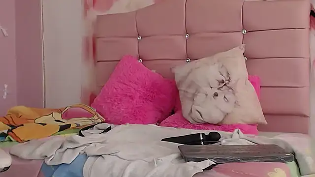 Santy_bigcock_01