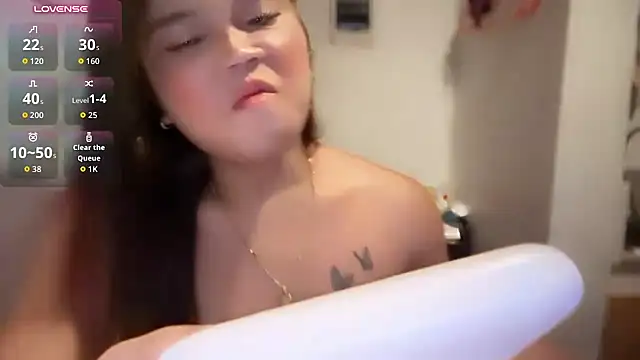 Cassandra_Luxx