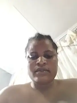 juicyhoney_01 (F young) - Golden rain