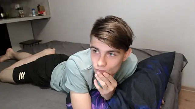 student_oliver (M young) - cum