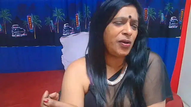 INDIANFUSION live cam on StripChat