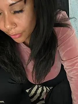 HaileyDiana webcam