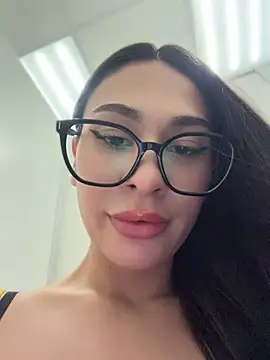 Aria51 live cam on StripChat