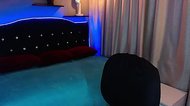 haku_nayro