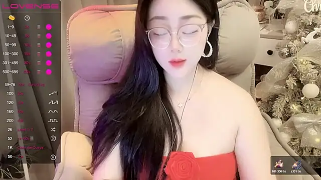 Monica-666888- webcam