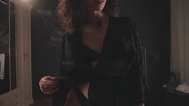 _arta_ live cam on StripChat