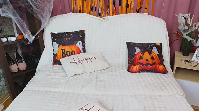 EmilyCuper_