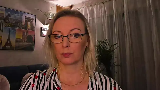 vanessa_chat