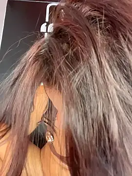 MystiqueXXX live cam