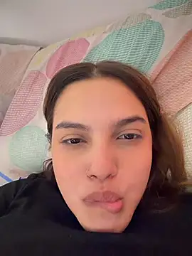 Colibri_xxx live cam on StripChat