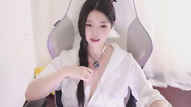 kitty_baby77