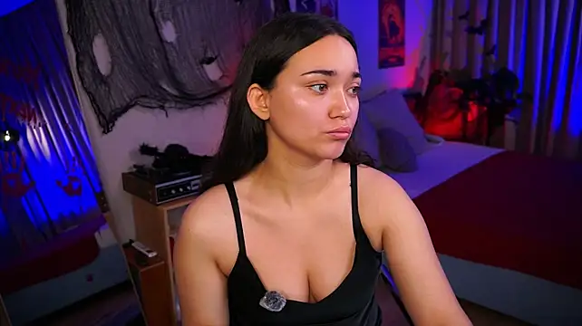 kiss_of_poison live cam on StripChat