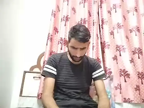 bigcockboy1121 (M young) - be my sex slave #bigcock #cashmaster