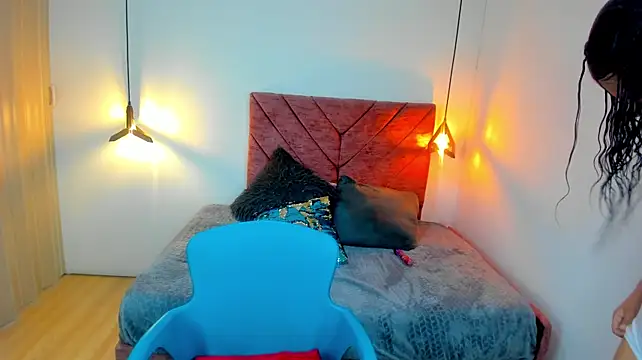 Maya_Fox__